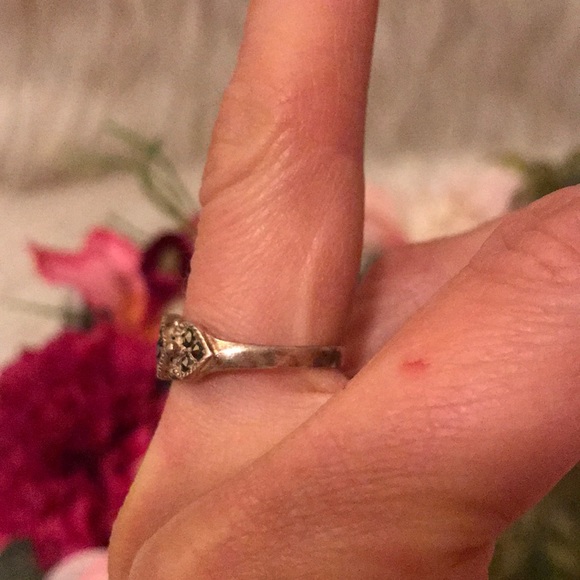 Sterling silver/marquisate ring size 8 - Picture 4 of 6